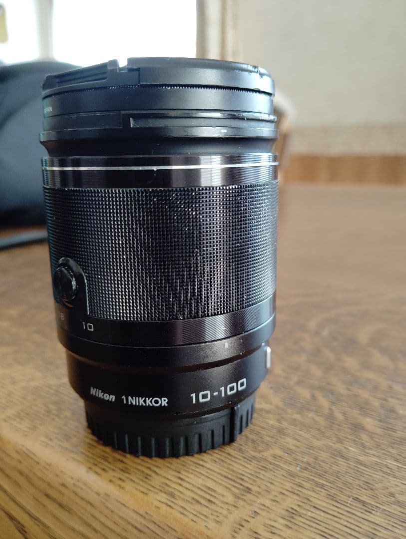 ニコワン 1 NIKKOR VR 10-100mm f4.5-5.6 NIKON
