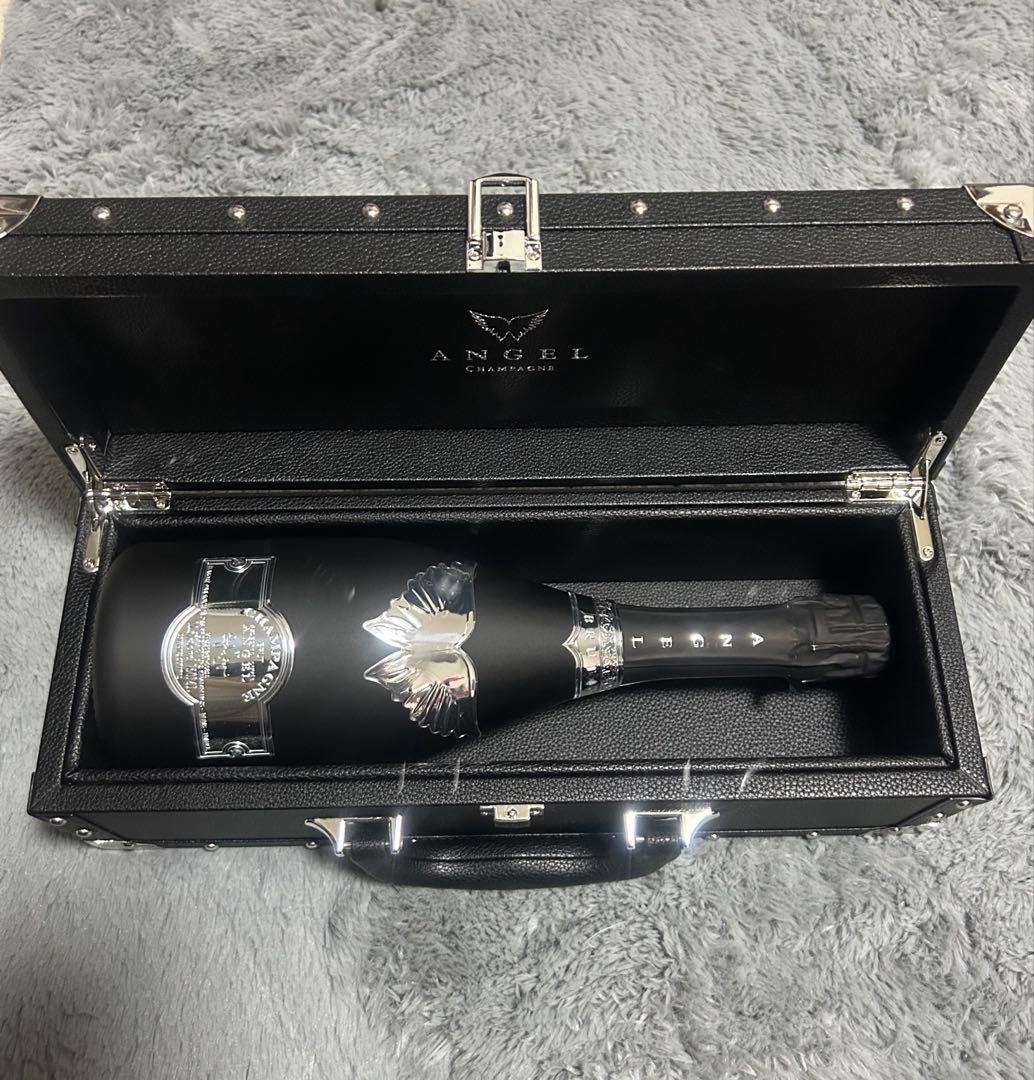 エンジェル シャンパン 専用ケース付き ブラック 黒　新品未開栓