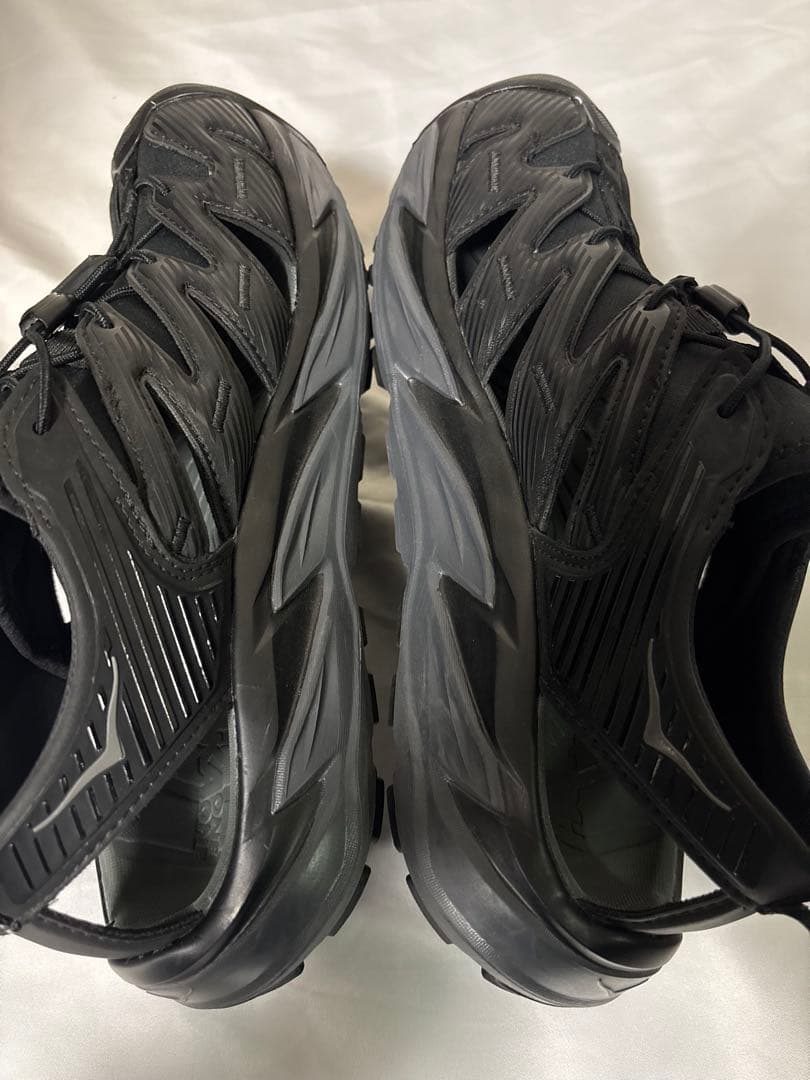 HOKA HOPARA(BLACK / CASTLEROCK)(ホカ ホパラ)