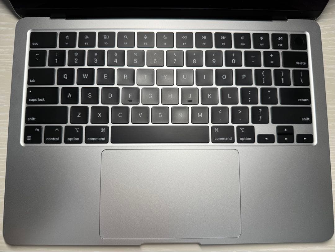 MacBook Air M2 16GBメモリ 256GB US配列