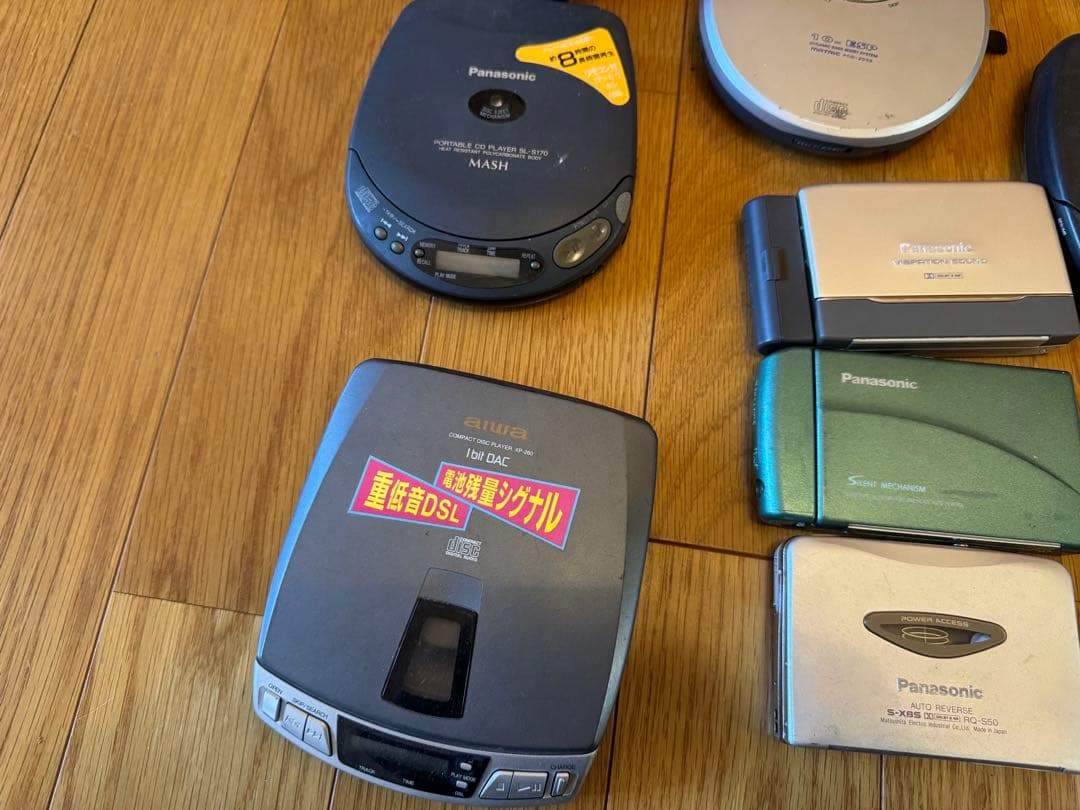 ポータブルCD プレーヤー　MD カセットテープ　panasonic まとめて
