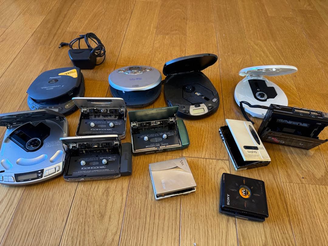 ポータブルCD プレーヤー　MD カセットテープ　panasonic まとめて