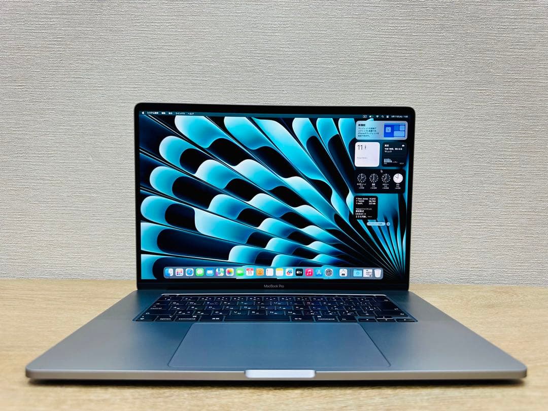 2025年OS] MacBook Pro ／4K／メモリ32GB／Office付