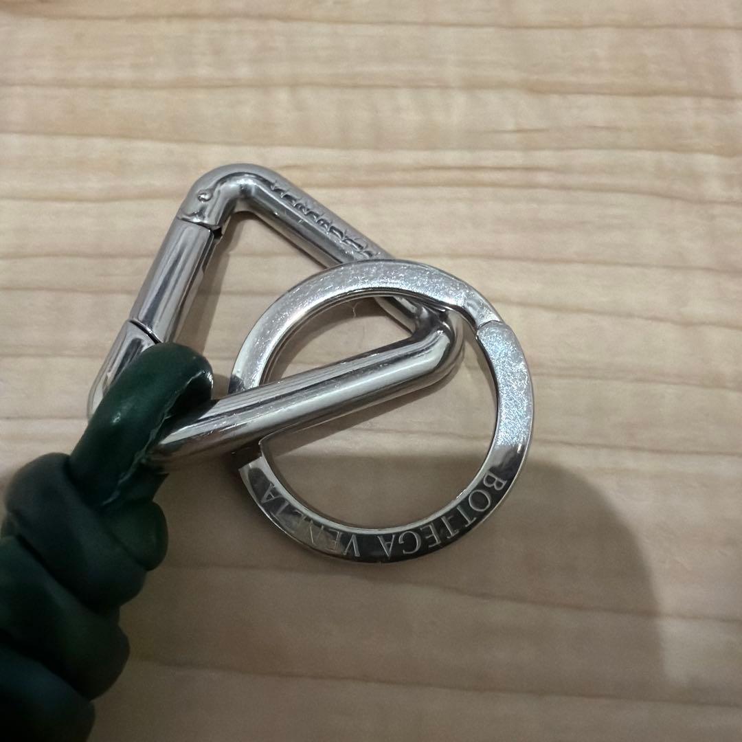 BOTTEGA VENETA トライアングル キーリング