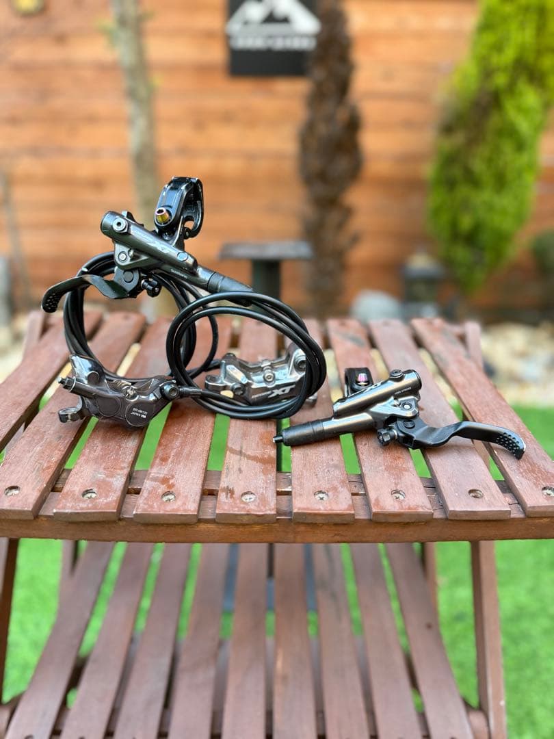 J*o様 Deore XT ブレーキセット シマノ 4ピストン リア＆フロント