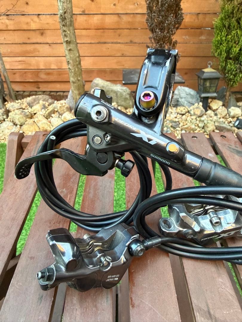 J*o様 Deore XT ブレーキセット シマノ 4ピストン リア＆フロント