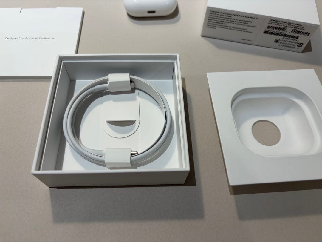 AirPods 3 本体 充電ケース付き