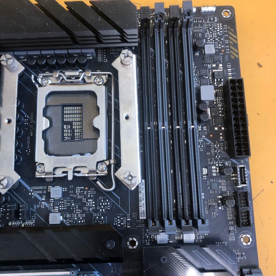 Z690 TUF GAMING Z690-PLUS WIFI D4 マザーボード