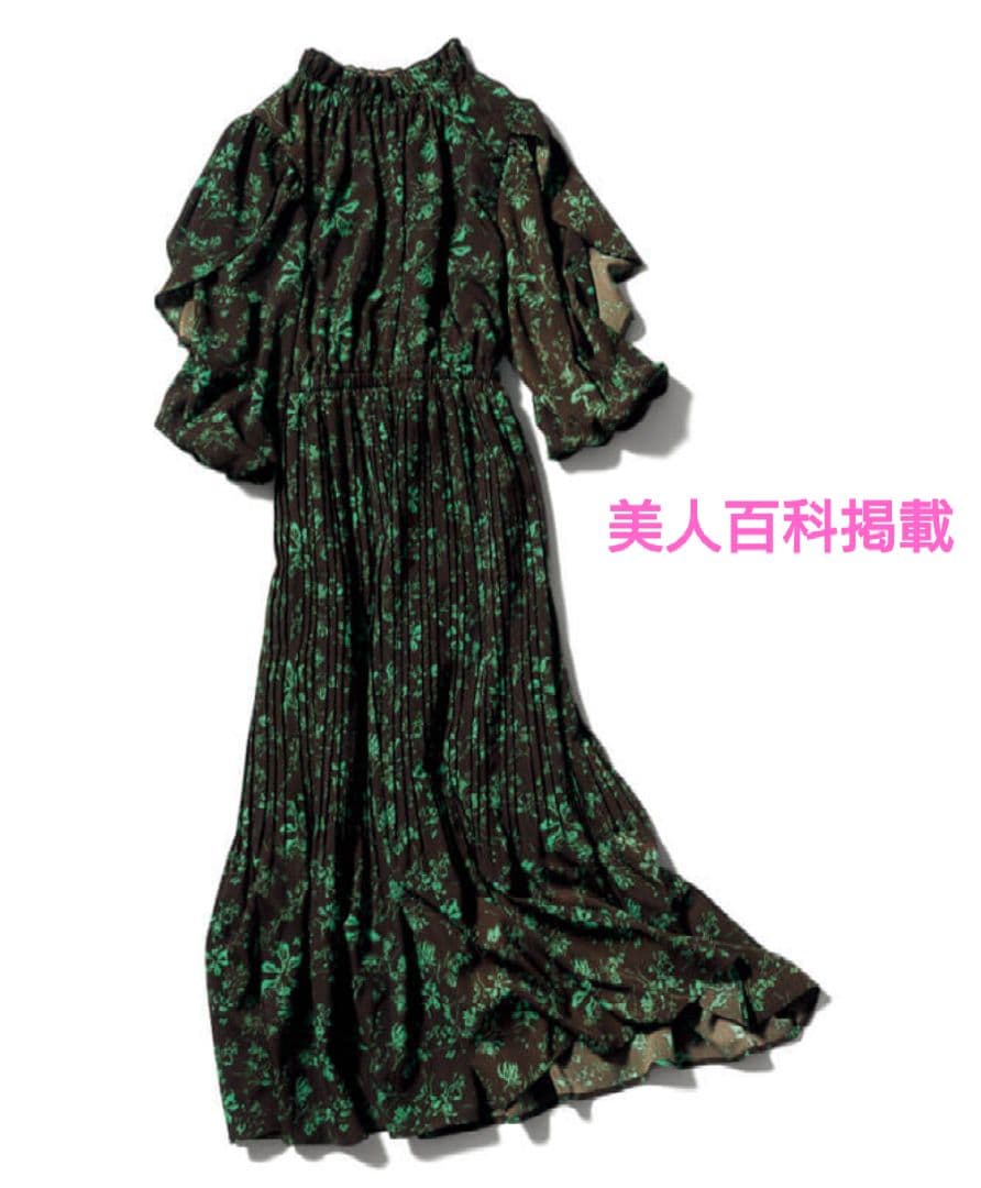 まあ様おまとめ専用STRAWBERRY-FIELDS 袖フリルプリーツワンピース