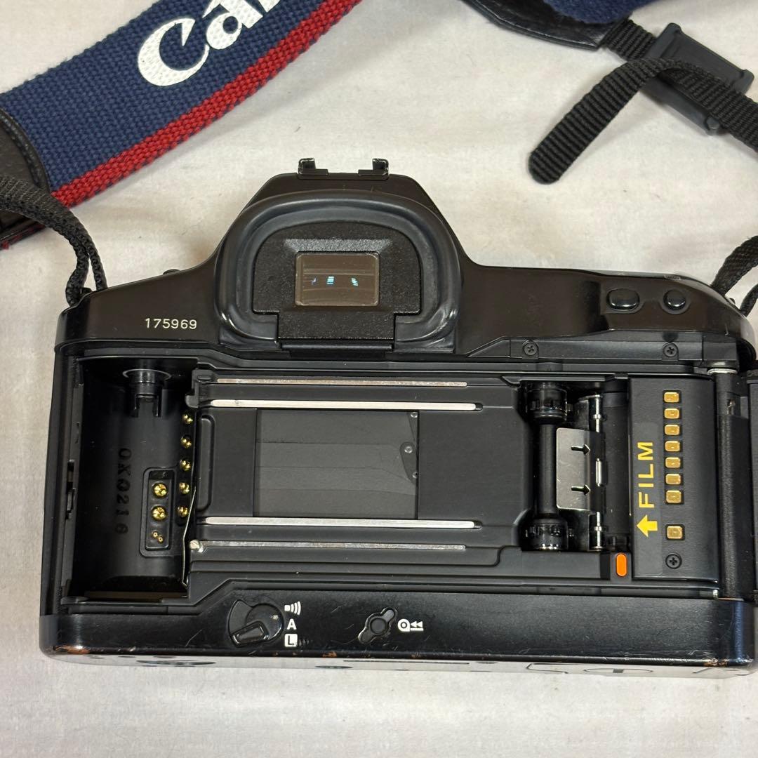 モナカ　ジャンク　Canon EOS-1N フィルム一眼レフカメラ