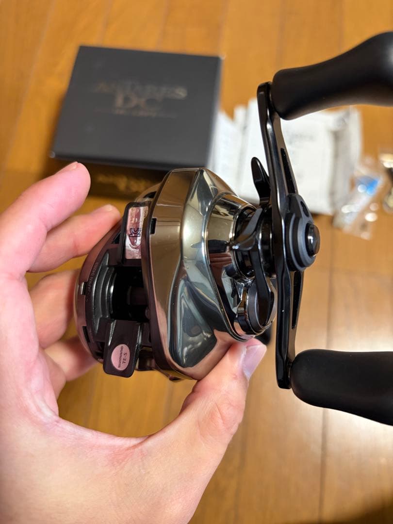 専用　21アンタレスDC HG 左　シマノ　ベイトリール