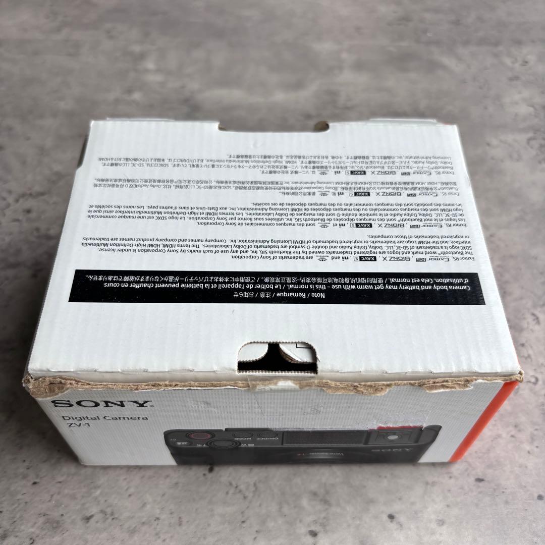 【美品】SONY人気Vlogカメラ ZV-1 デジカメ