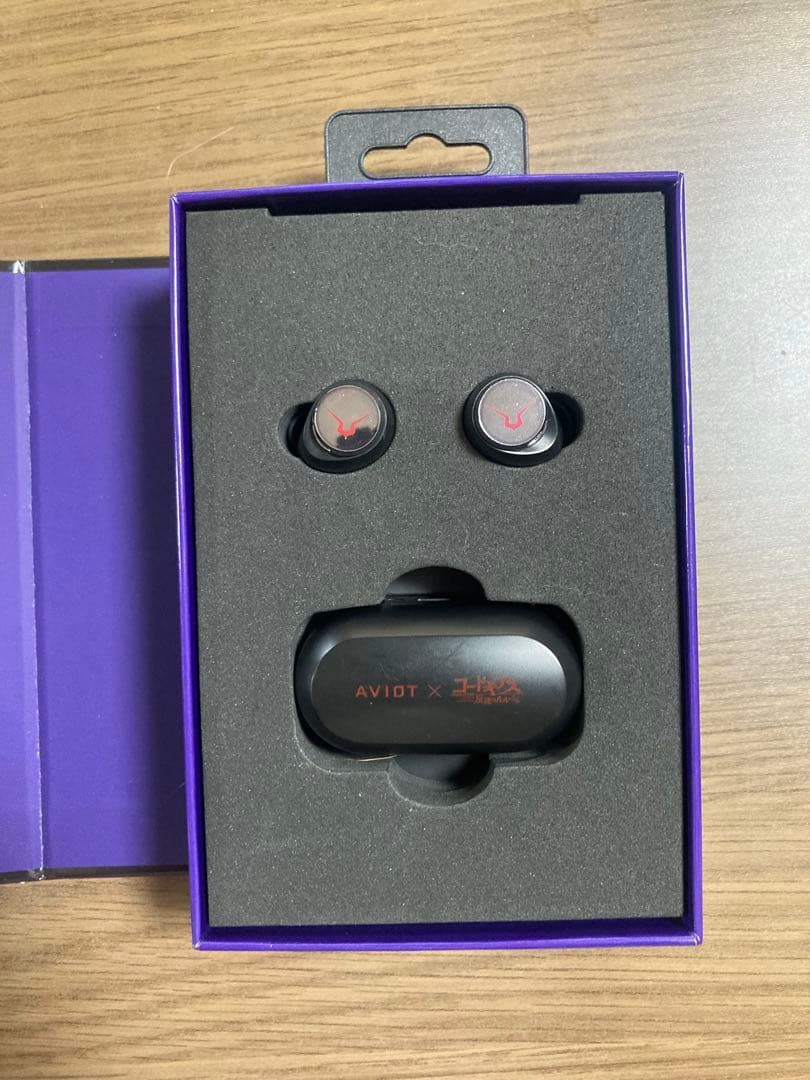 AVIOT × コードギアス ワイヤレスイヤホン 限定コラボ　欠品なし