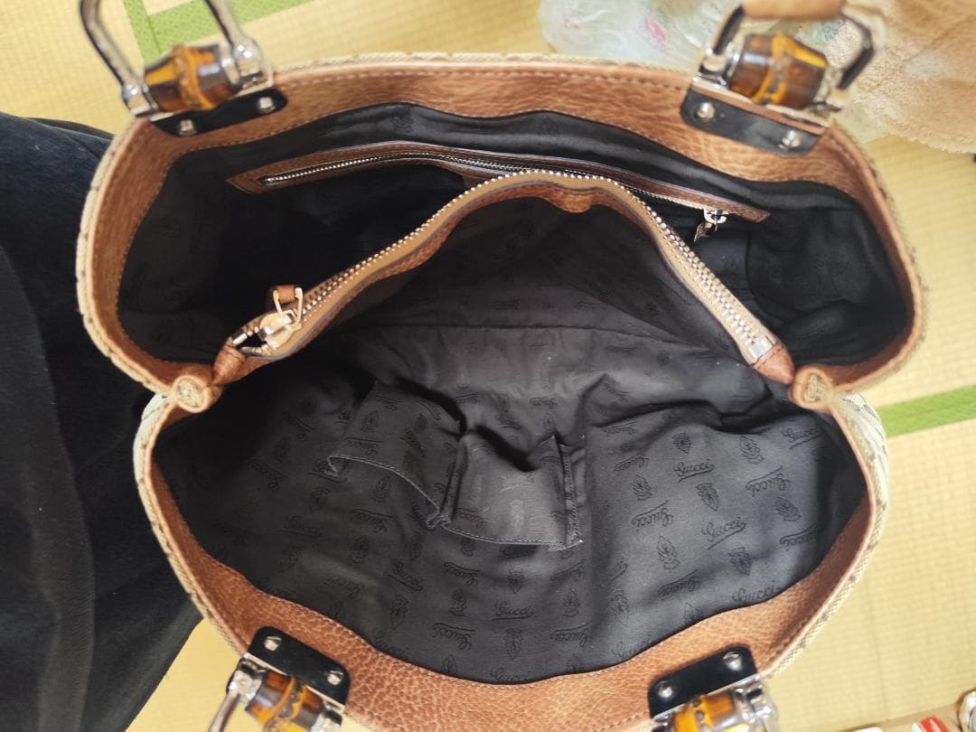 グッチ　GUCCI　バッグ（保管袋＆ギャランティカード）