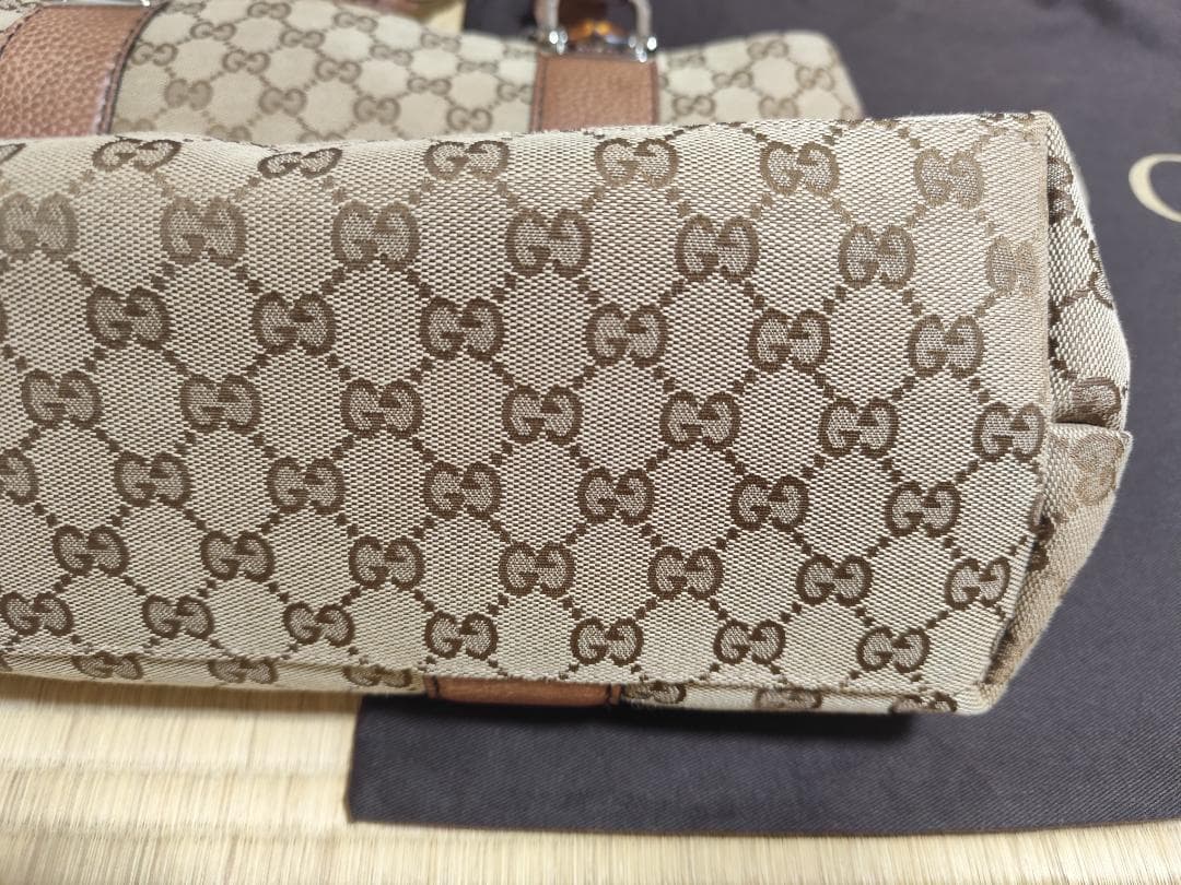 グッチ　GUCCI　バッグ（保管袋＆ギャランティカード）