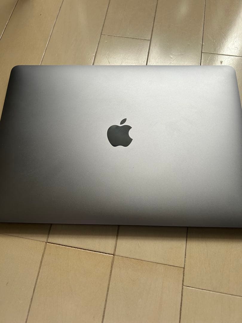 MacBook Pro 2020/M1/13インチ/ 8GB/256GB