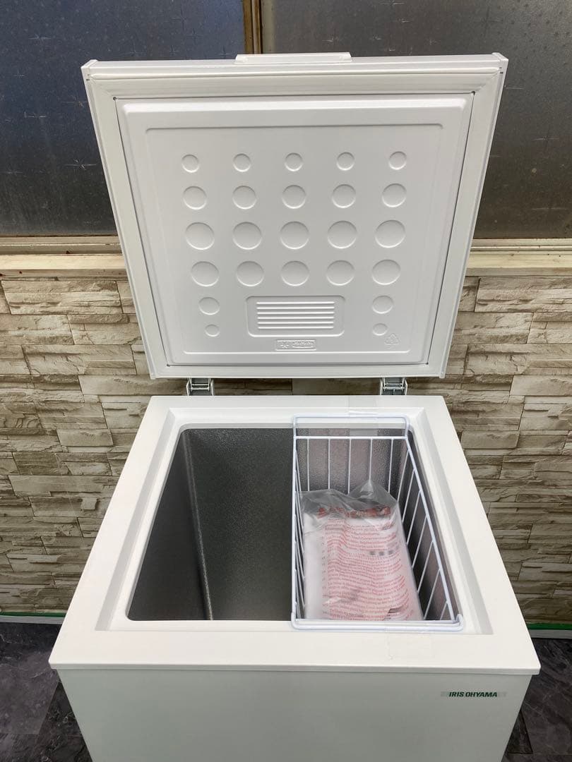 アイリスオーヤマ ノンフロン冷凍庫　ICSD-1OC-W 25年製