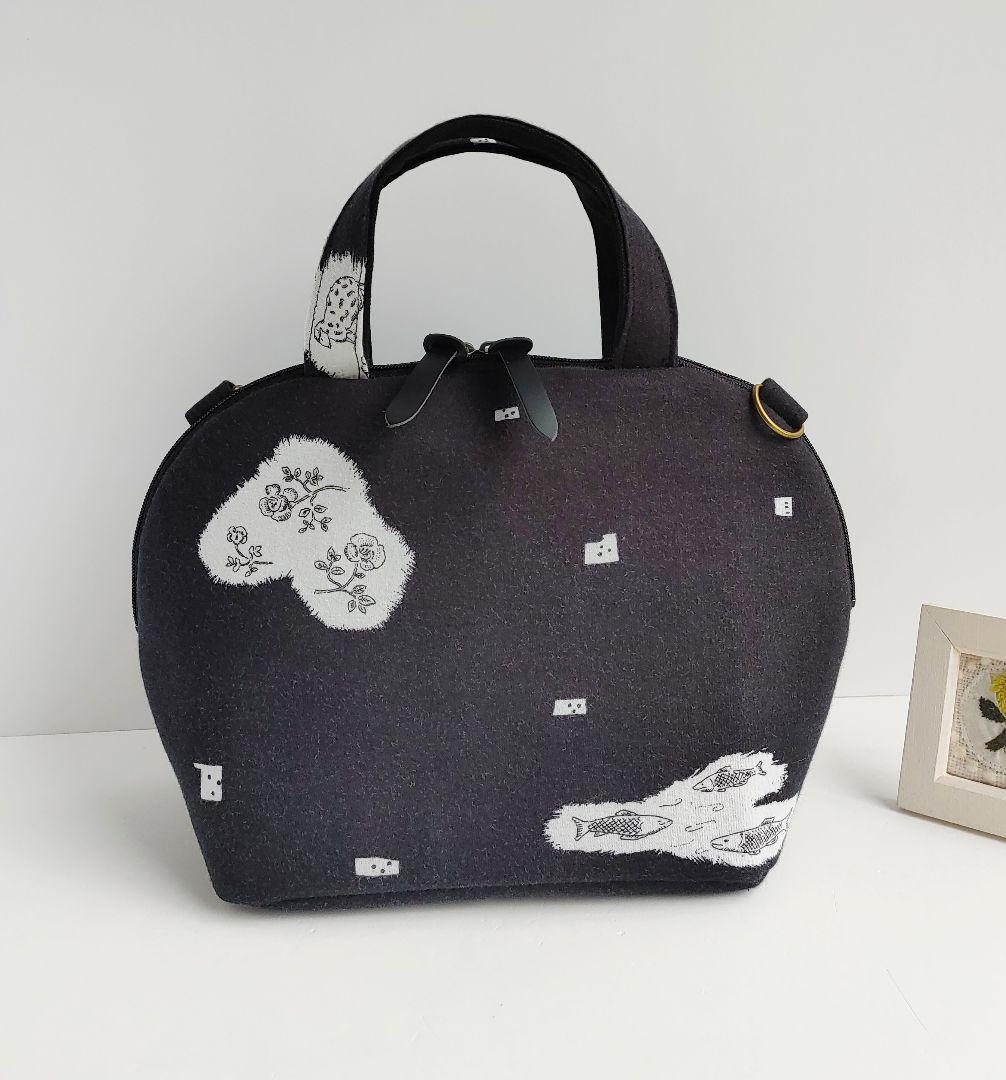 ミナペルホネン　レア　trois　ミニサイズまるいファスナーバッグ