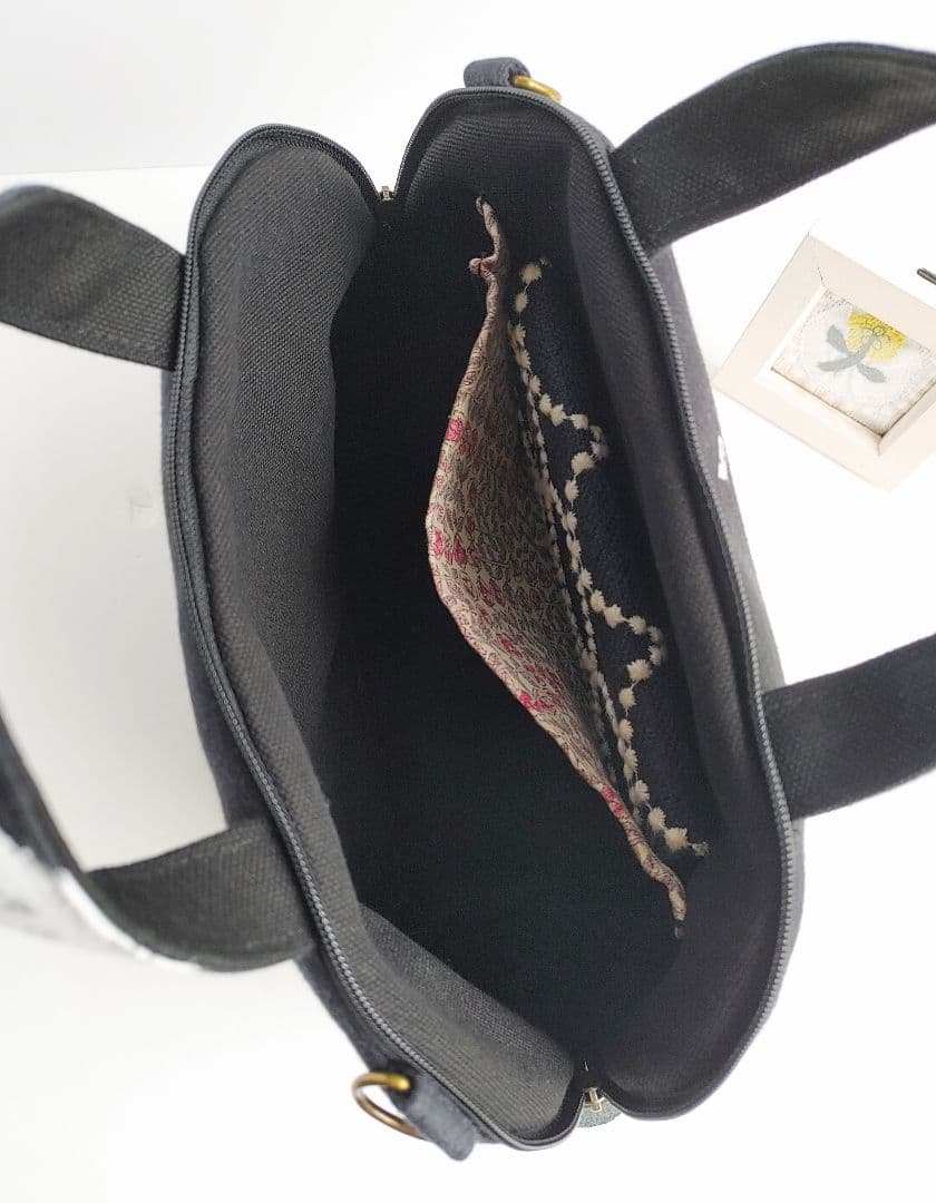 ミナペルホネン　レア　trois　ミニサイズまるいファスナーバッグ