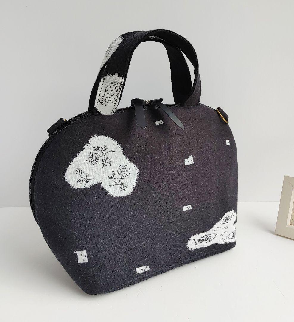 ミナペルホネン　レア　trois　ミニサイズまるいファスナーバッグ