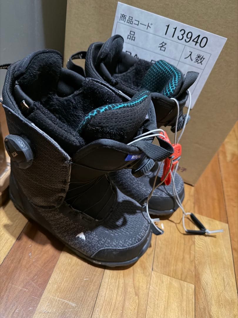 ［］24-25 BURTON RITUAL BOA (23.0)
