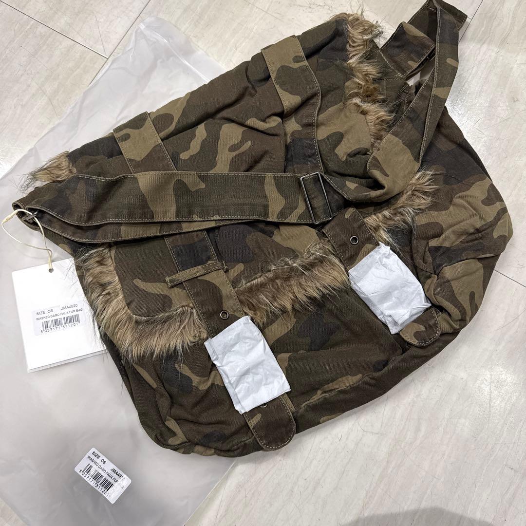 新品 Jaded London 迷彩柄ファー付きショルダーバッグ