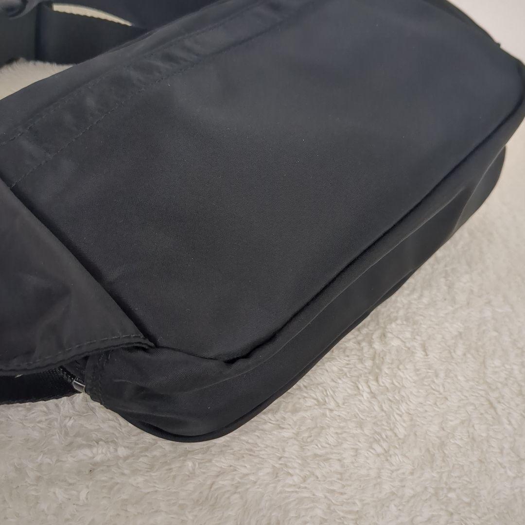 【未使用品】agnes b.VOYAGE　アニエスベー　ナイロン　レザー　黒