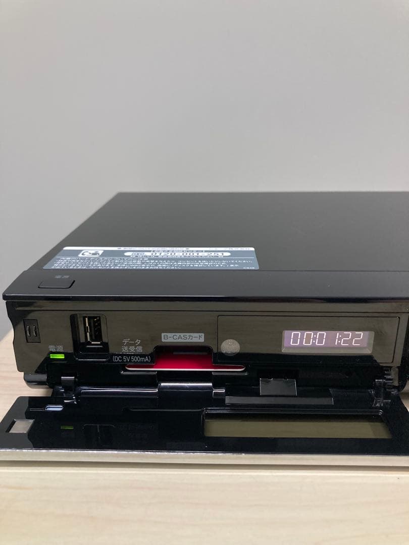 かなり綺麗　1TB リモコンも美品　シャープ　AQUOS BD-HDW 80