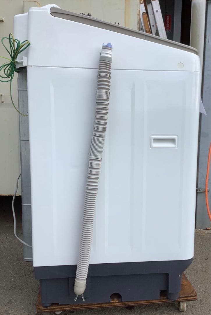 送料込み！2016年製 パナソニック 洗濯機 NA-FA100H3 10kg★