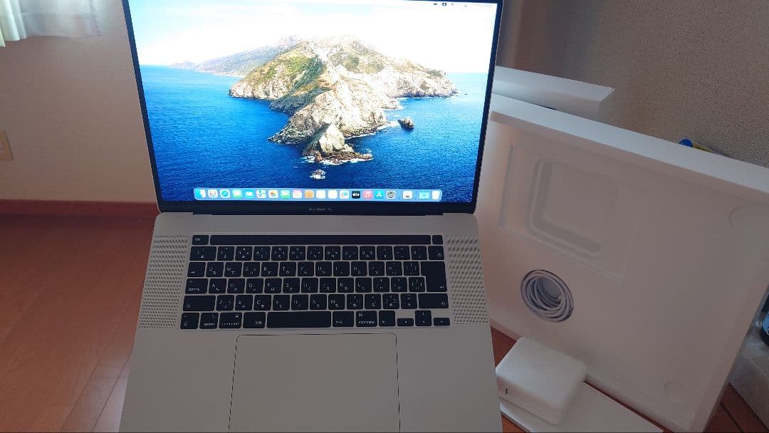 MacBook Pro 16インチ Core i7 16GB 512GB