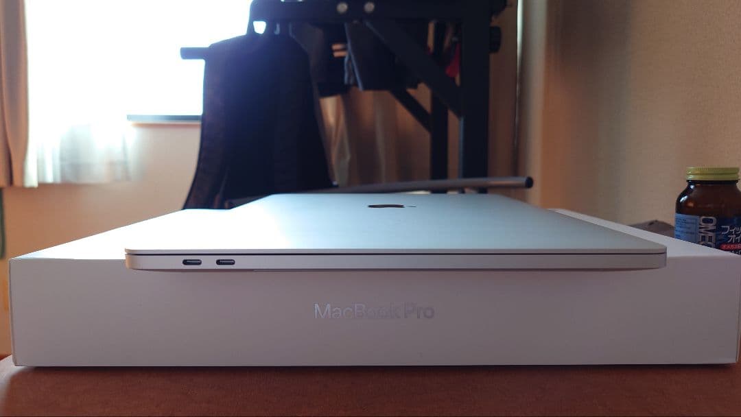 MacBook Pro 16インチ Core i7 16GB 512GB