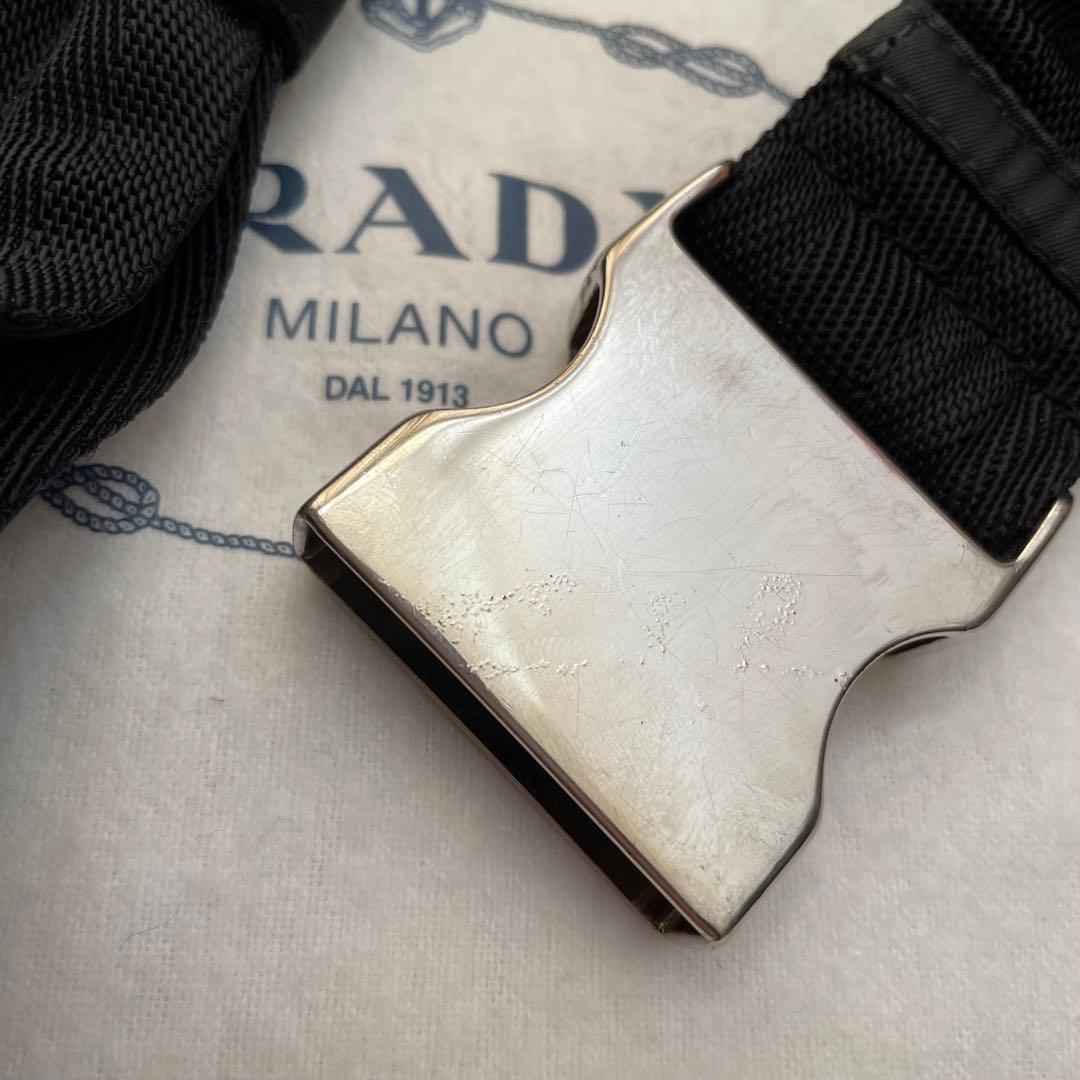 PRADA ブラック ボディバッグ 黒 ナイロン ウエストポーチ　プラダ