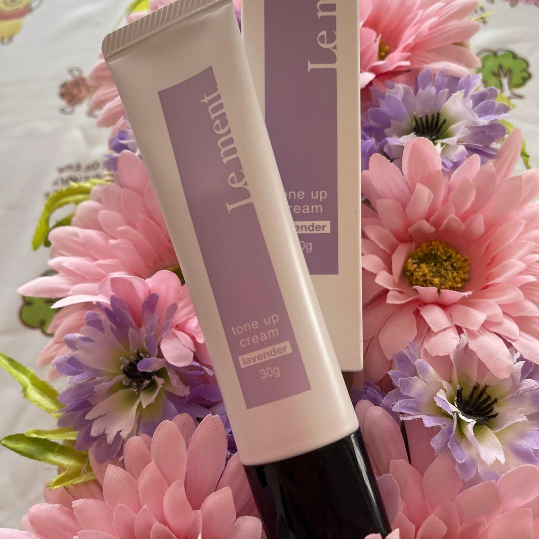 Le ment アイケアプロ＋トーンアップクリーム