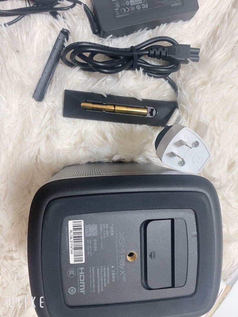 XGIMI Halo モバイルプロジェクター