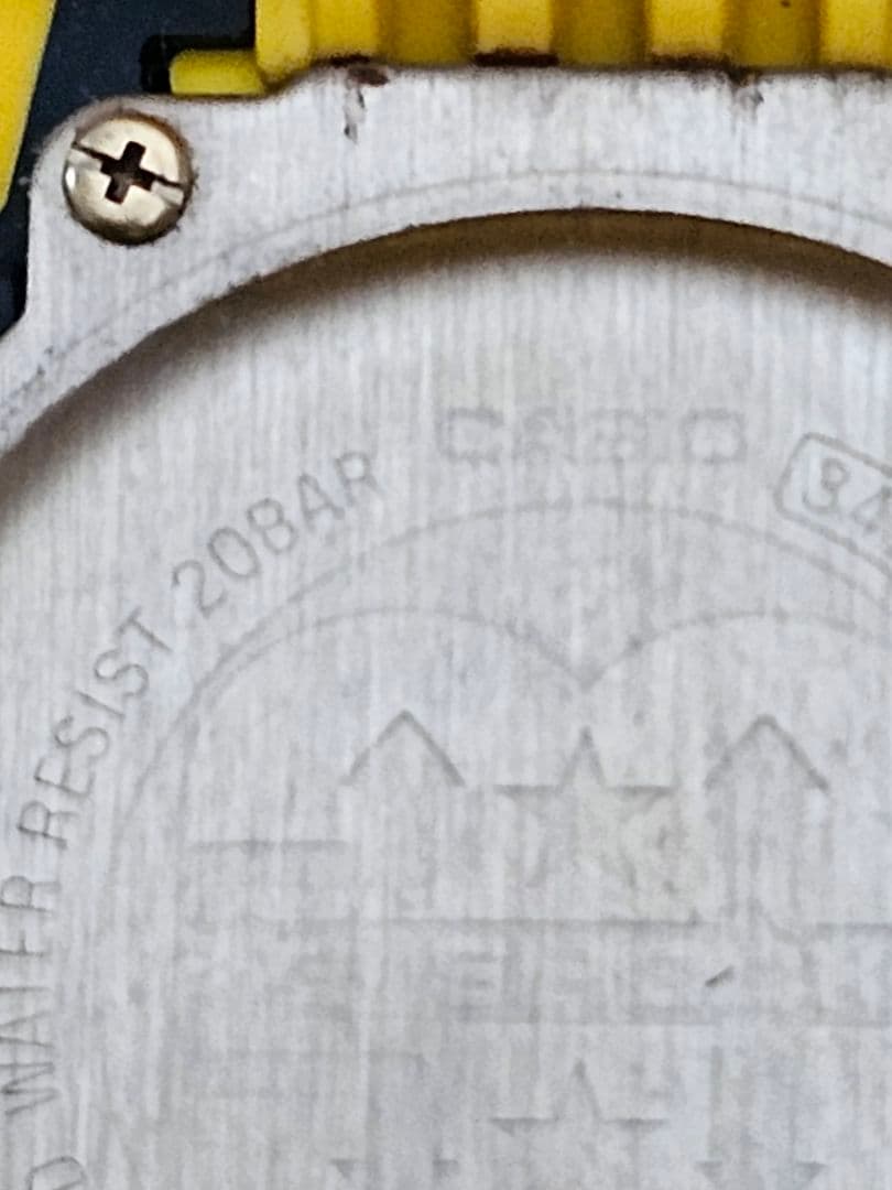 CASIO G-SHOCK イエロー腕時計☆記念モデル❓️