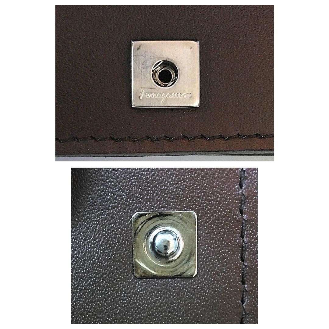 サルヴァトーレフェラガモ カードケース 名刺入 レザー 中古品 (59016)