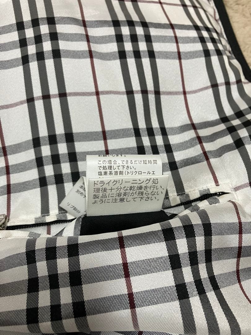 【Niko様】バーバリーブラックレーベルダウンベスト　ノバチェック美品、Lサイズ