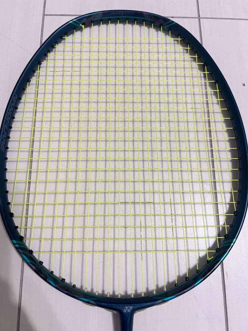 52☆バドミントンラケットナノフレア800プロ1本