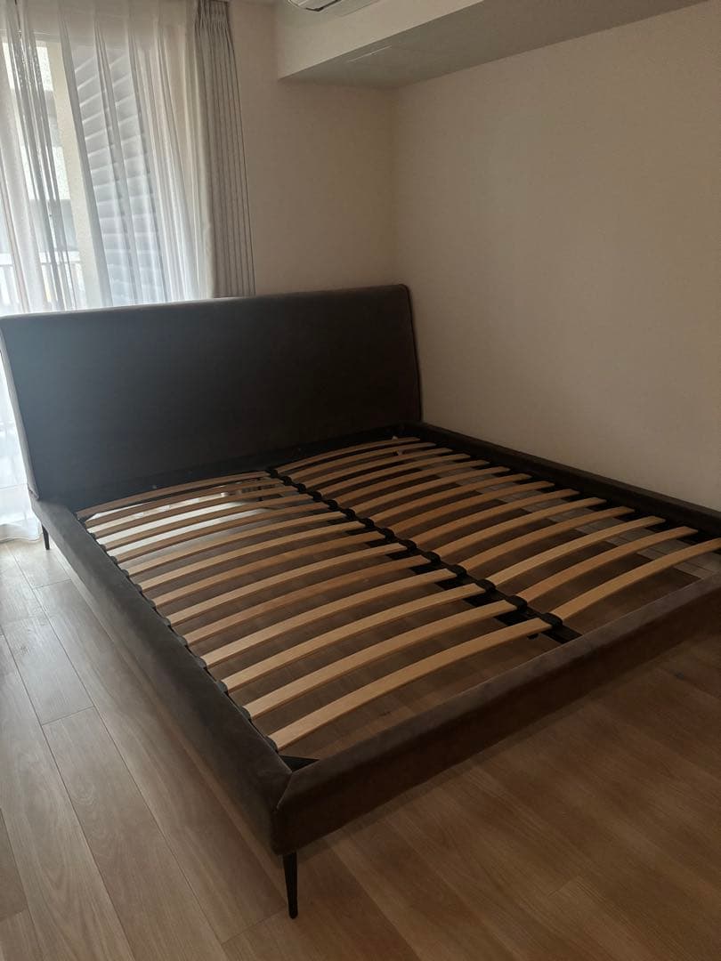 【最終値下げ】BoConcept ボーコンセプト　ベッドフレーム　美品