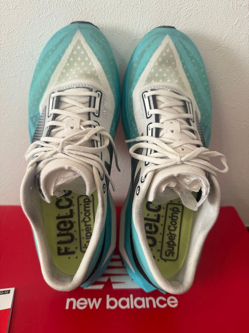 NBスーパーコンプエリート V4 27.0 SuperComp Elite V4