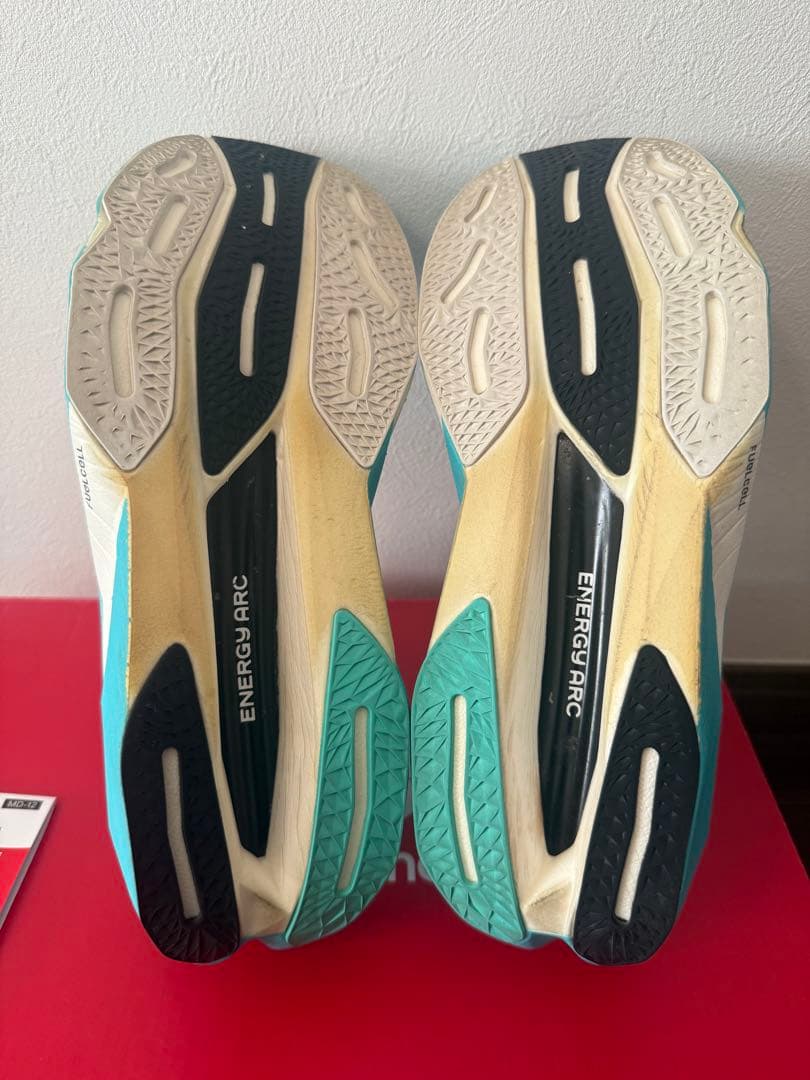 NBスーパーコンプエリート V4 27.0 SuperComp Elite V4