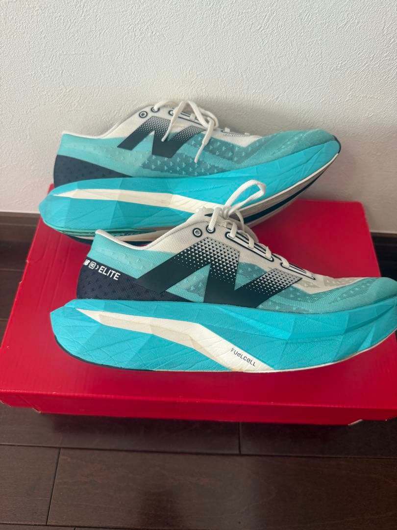 NBスーパーコンプエリート V4 27.0 SuperComp Elite V4