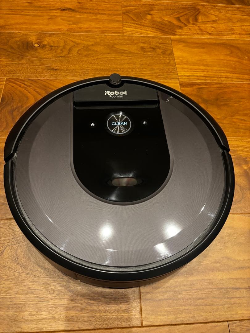 iRobot Roomba i7+ロボット掃除機　クリーンベース付