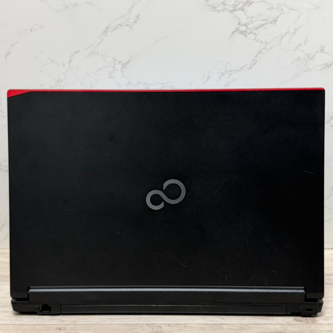 動作確認済み！第8世代i5 テンキー付き 富士通 ノートパソコン