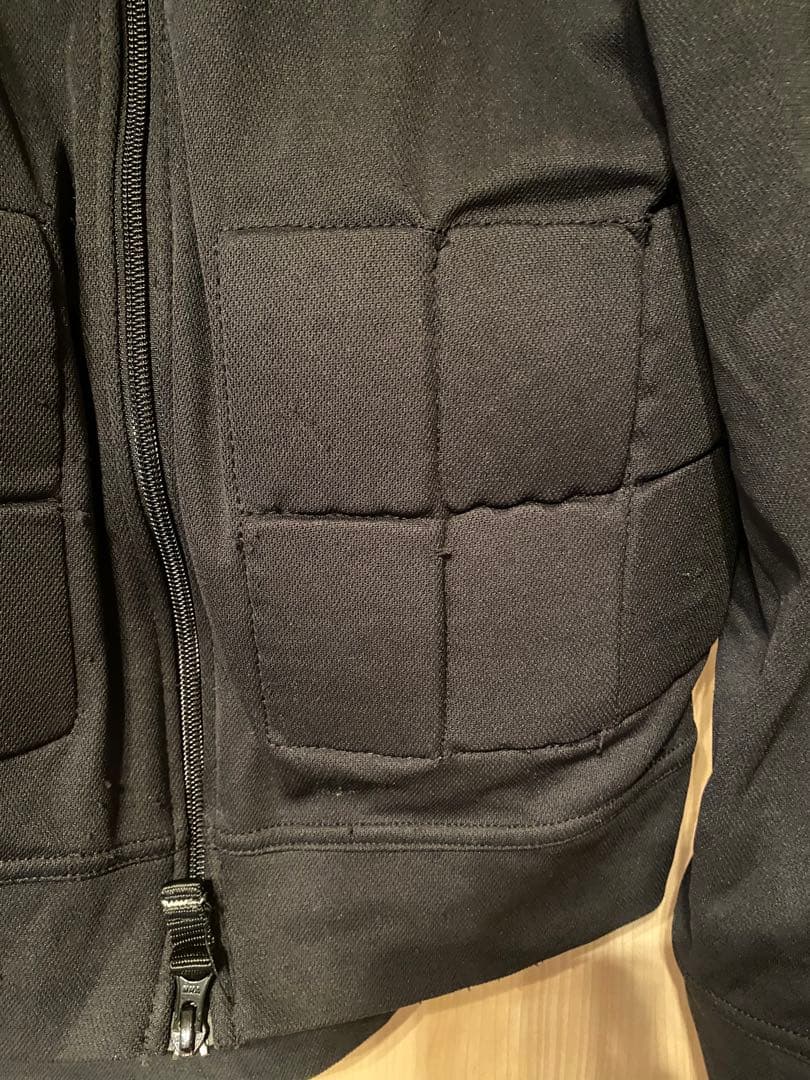 eb's プロテクター　スノーボード