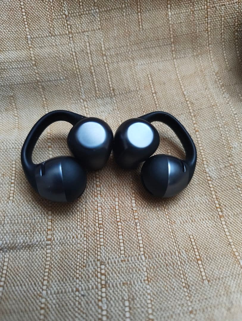 Shokz open dots one ブラック