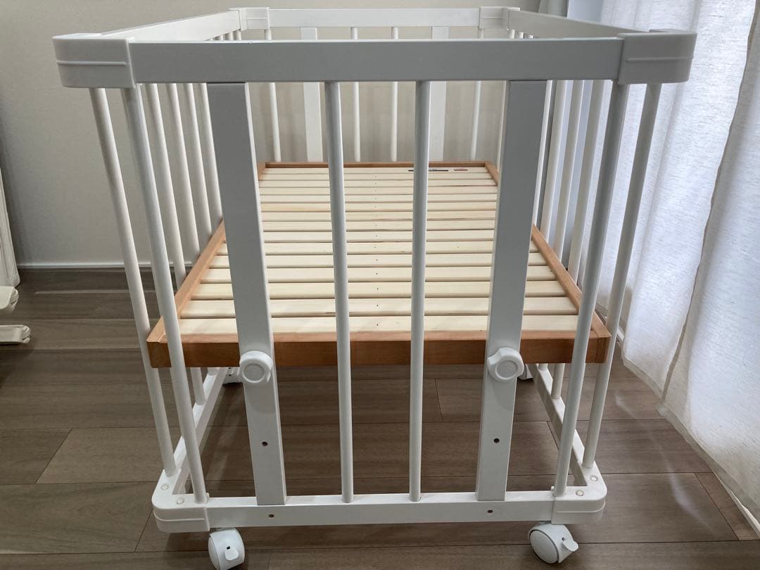 ファルスカ　ミニジョイントベッドNEO ホワイト