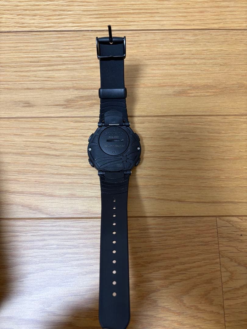 SUUNTO VECTOR ミリタリーグリーン スント ベクター 腕時計