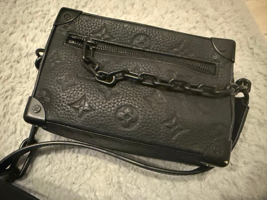 ルイヴィトン　トリヨン　モノグラム　ソフトトランク　ショルダーバッグ