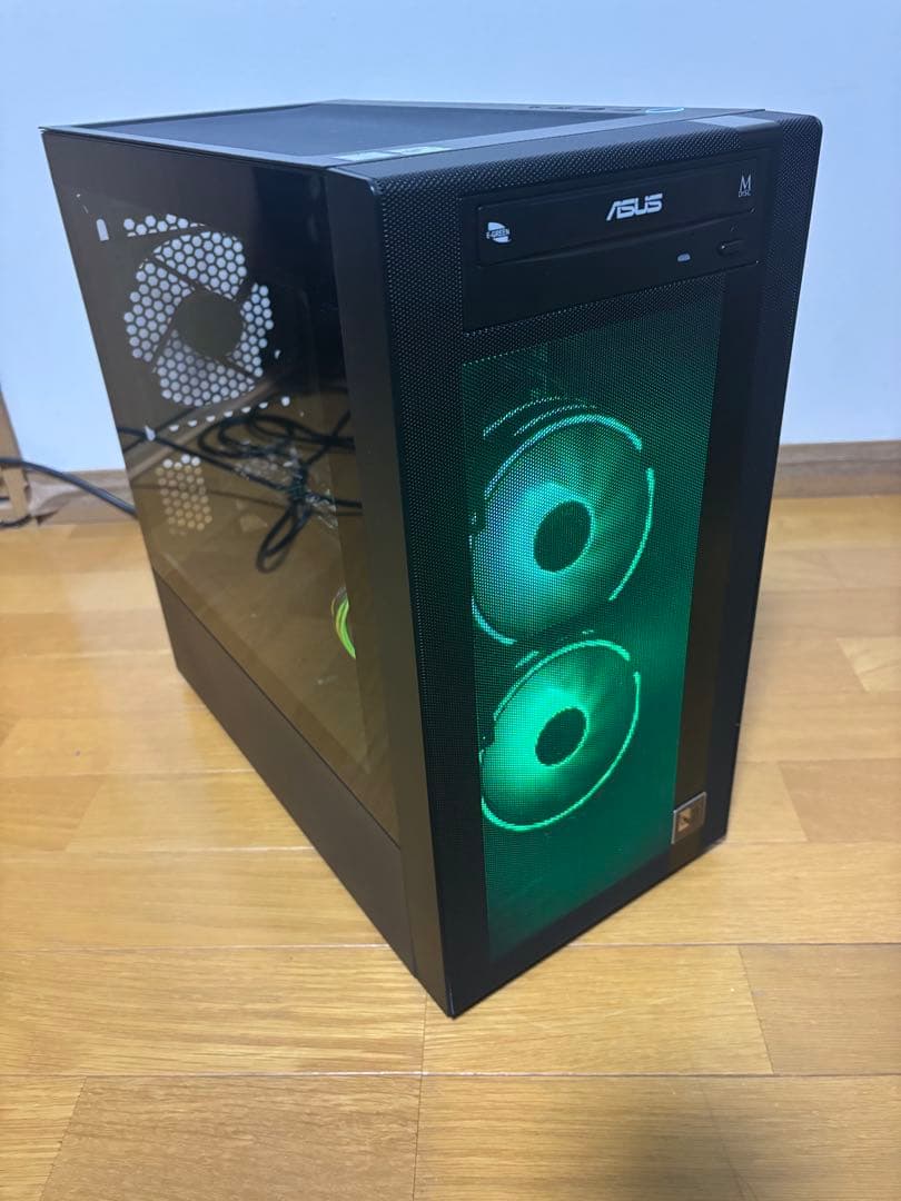 クーポンでお値打ちに！最終値下げ！早い者勝ち！なんか光る！自作ゲーミングPC中古